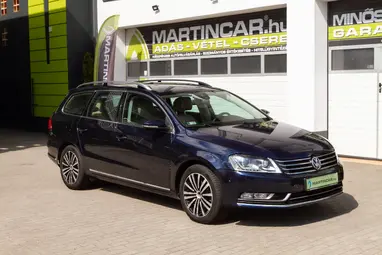 VOLKSWAGEN PASSAT VII Variant 2.0 CR TDI Highline 4Motion BMT DSG Night Blue Metallic+ Felszerelt+ Automata+ Mo.-i 1 Tulaj+ 3X-s GARANCIA!!!