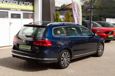 VOLKSWAGEN PASSAT VII Variant 2.0 CR TDI Highline 4Motion BMT DSG Night Blue Metallic+ Felszerelt+ Automata+ Mo.-i 1 Tulaj+ 3X-s GARANCIA!!!