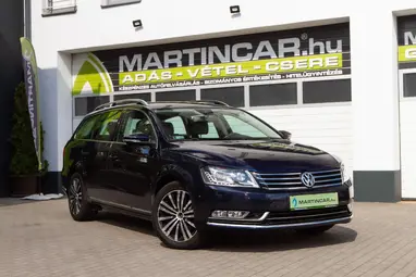 VOLKSWAGEN PASSAT VII Variant 2.0 CR TDI Highline 4Motion BMT DSG Night Blue Metallic+ Felszerelt+ Automata+ Mo.-i 1 Tulaj+ 3X-s GARANCIA!!!