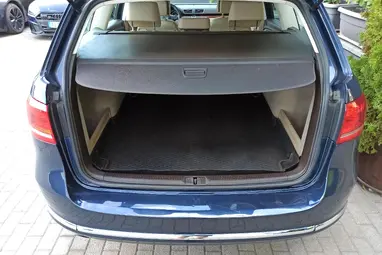 VOLKSWAGEN PASSAT VII Variant 2.0 CR TDI Highline 4Motion BMT DSG Night Blue Metallic+ Felszerelt+ Automata+ Mo.-i 1 Tulaj+ 3X-s GARANCIA!!!
