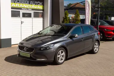 VOLVO V40 1.6 D [D2] Kinetic Titanium Grey Metallic+Gondosan szervizelt+ Friss műszaki+ 3X-s GARANCIA!!!