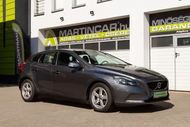 VOLVO V40 1.6 D [D2] Kinetic Titanium Grey Metallic+Gondosan szervizelt+ Friss műszaki+ 3X-s GARANCIA!!!