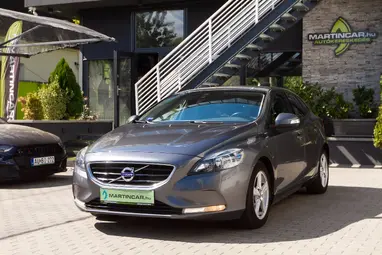 VOLVO V40 1.6 D [D2] Kinetic Titanium Grey Metallic+Gondosan szervizelt+ Friss műszaki+ 3X-s GARANCIA!!!