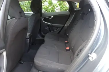 VOLVO V40 1.6 D [D2] Kinetic Titanium Grey Metallic+Gondosan szervizelt+ Friss műszaki+ 3X-s GARANCIA!!!