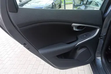 VOLVO V40 1.6 D [D2] Kinetic Titanium Grey Metallic+Gondosan szervizelt+ Friss műszaki+ 3X-s GARANCIA!!!