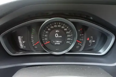 VOLVO V40 1.6 D [D2] Kinetic Titanium Grey Metallic+Gondosan szervizelt+ Friss műszaki+ 3X-s GARANCIA!!!