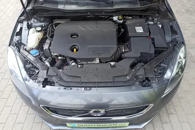 VOLVO V40 1.6 D [D2] Kinetic Titanium Grey Metallic+Gondosan szervizelt+ Friss műszaki+ 3X-s GARANCIA!!!