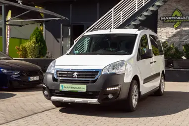 PEUGEOT PARTNER Tepee 1.6 BlueHDi Outdoor Arctic White+ Vezérlés Csere+ Vezetett Szerviz+ Mo.-i 1 Tulaj+ 3X-s GARANCIA!!!