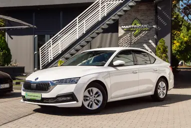 SKODA OCTAVIA 1.5 TSI ACT Perfect Candy White+ Eredti Mo.-i+ 1 Tulaj+ 2029-ig Gyári GARANCIA!!!