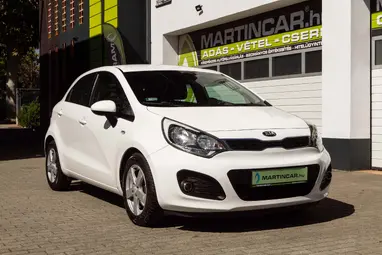 KIA RIO 1.4 CRDi EX Limited CLEAR White +Sok Extra +Full Vez. Sz könyv +1.Tulaj +3X-s GARANCIA !!