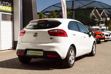 KIA RIO 1.4 CRDi EX Limited CLEAR White +Sok Extra +Full Vez. Sz könyv +1.Tulaj +3X-s GARANCIA !!