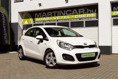 KIA RIO 1.4 CRDi EX Limited CLEAR White +Sok Extra +Full Vez. Sz könyv +1.Tulaj +3X-s GARANCIA !!