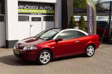 RENAULT MEGANE CC 1.6 Exception Automata Limitált Sport széria +Full Extra +Végig Vez.Sz.Könyv +Üvegtető !!