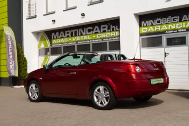 RENAULT MEGANE CC 1.6 Exception Automata Limitált Sport széria +Full Extra +Végig Vez.Sz.Könyv +Üvegtető !!
