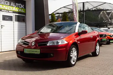 RENAULT MEGANE CC 1.6 Exception Automata Limitált Sport széria +Full Extra +Végig Vez.Sz.Könyv +Üvegtető !!