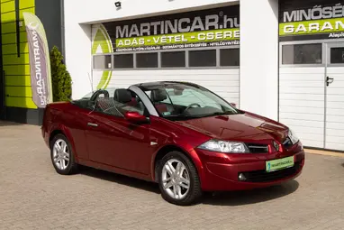 RENAULT MEGANE CC 1.6 Exception Automata Limitált Sport széria +Full Extra +Végig Vez.Sz.Könyv +Üvegtető !!