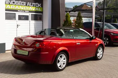 RENAULT MEGANE CC 1.6 Exception Automata Limitált Sport széria +Full Extra +Végig Vez.Sz.Könyv +Üvegtető !!