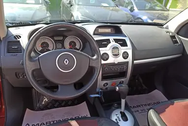 RENAULT MEGANE CC 1.6 Exception Automata Limitált Sport széria +Full Extra +Végig Vez.Sz.Könyv +Üvegtető !!