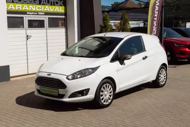 FORD FIESTA Van 1.5 TDCi Trend Frozen White +Full Vezetett Szervízkönyv +Kitűnő állapot !!