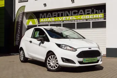 FORD FIESTA Van 1.5 TDCi Trend Frozen White +Full Vezetett Szervízkönyv +Kitűnő állapot !!