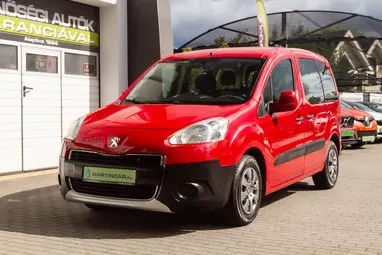 PEUGEOT PARTNER Tepee 1.6 HDi Active (7 személyes ) Rouge Ardent Edition +Prémium állapot +1. Tulaj +Szervízkönyv +3X-s GARANCIA !!