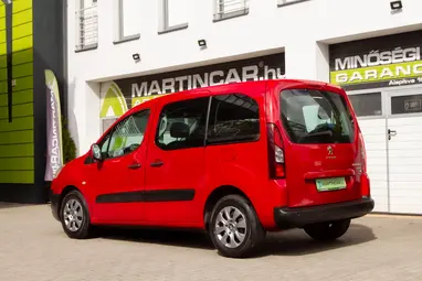 PEUGEOT PARTNER Tepee 1.6 HDi Active (7 személyes ) Rouge Ardent Edition +Prémium állapot +1. Tulaj +Szervízkönyv +3X-s GARANCIA !!