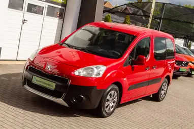 PEUGEOT PARTNER Tepee 1.6 HDi Active (7 személyes ) Rouge Ardent Edition +Prémium állapot +1. Tulaj +Szervízkönyv +3X-s GARANCIA !!
