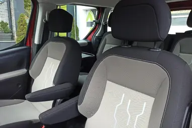 PEUGEOT PARTNER Tepee 1.6 HDi Active (7 személyes ) Rouge Ardent Edition +Prémium állapot +1. Tulaj +Szervízkönyv +3X-s GARANCIA !!