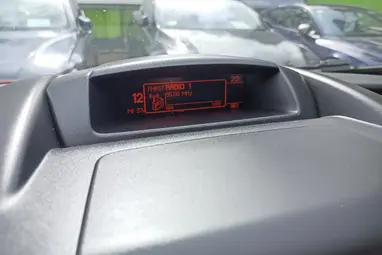 PEUGEOT PARTNER Tepee 1.6 HDi Active (7 személyes ) Rouge Ardent Edition +Prémium állapot +1. Tulaj +Szervízkönyv +3X-s GARANCIA !!
