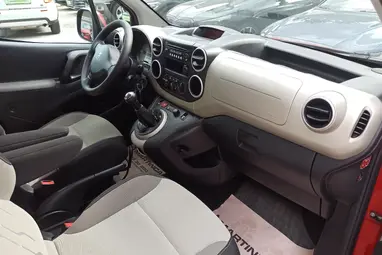 PEUGEOT PARTNER Tepee 1.6 HDi Active (7 személyes ) Rouge Ardent Edition +Prémium állapot +1. Tulaj +Szervízkönyv +3X-s GARANCIA !!
