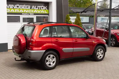 TOYOTA RAV 4 Rav4 2.0 D 4x4 Chili Red +Friss műszaki +Vez.Szervízkönyv +3X-s GARANCIA !!