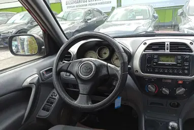 TOYOTA RAV 4 Rav4 2.0 D 4x4 Chili Red +Friss műszaki +Vez.Szervízkönyv +3X-s GARANCIA !!
