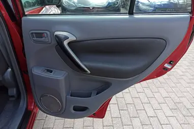 TOYOTA RAV 4 Rav4 2.0 D 4x4 Chili Red +Friss műszaki +Vez.Szervízkönyv +3X-s GARANCIA !!