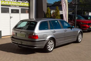 BMW 320d Touring Silbergrau Metallic +AHOGY A NAGYKÖNYVBEN MEG VAN ÍRVA!!