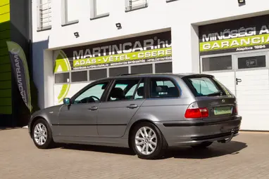 BMW 320d Touring Silbergrau Metallic +AHOGY A NAGYKÖNYVBEN MEG VAN ÍRVA!!