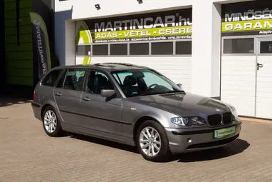 BMW 320d Touring Silbergrau Metallic +AHOGY A NAGYKÖNYVBEN MEG VAN ÍRVA!!