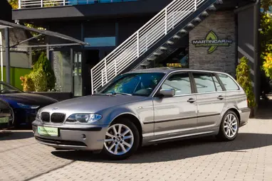 BMW 320d Touring Silbergrau Metallic +AHOGY A NAGYKÖNYVBEN MEG VAN ÍRVA!!