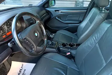 BMW 320d Touring Silbergrau Metallic +AHOGY A NAGYKÖNYVBEN MEG VAN ÍRVA!!