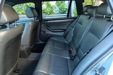 BMW 320d Touring Silbergrau Metallic +AHOGY A NAGYKÖNYVBEN MEG VAN ÍRVA!!