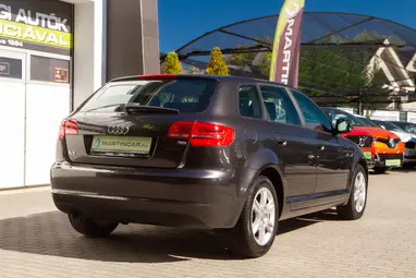 AUDI A3 1.6 TDI Attraction DPF Dark Gray Metallic+Korróziómentes+ Kevés Km+ 3X-s GARANCIA!!!