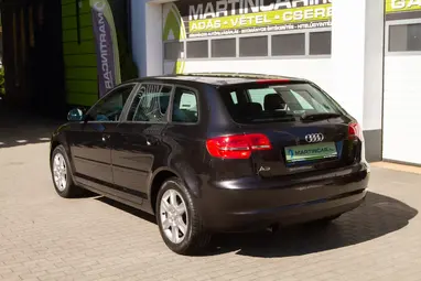 AUDI A3 1.6 TDI Attraction DPF Dark Gray Metallic+Korróziómentes+ Kevés Km+ 3X-s GARANCIA!!!