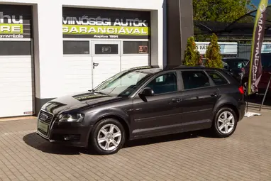 AUDI A3 1.6 TDI Attraction DPF Dark Gray Metallic+Korróziómentes+ Kevés Km+ 3X-s GARANCIA!!!
