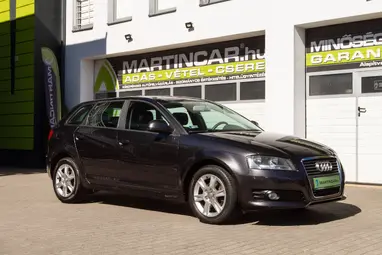 AUDI A3 1.6 TDI Attraction DPF Dark Gray Metallic+Korróziómentes+ Kevés Km+ 3X-s GARANCIA!!!