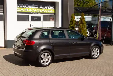AUDI A3 1.6 TDI Attraction DPF Dark Gray Metallic+Korróziómentes+ Kevés Km+ 3X-s GARANCIA!!!