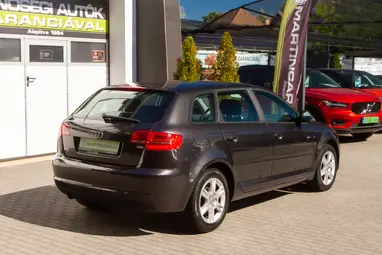 AUDI A3 1.6 TDI Attraction DPF Dark Gray Metallic+Korróziómentes+ Kevés Km+ 3X-s GARANCIA!!!
