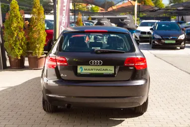 AUDI A3 1.6 TDI Attraction DPF Dark Gray Metallic+Korróziómentes+ Kevés Km+ 3X-s GARANCIA!!!