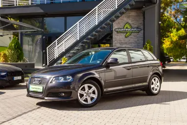 AUDI A3 1.6 TDI Attraction DPF Dark Gray Metallic+Korróziómentes+ Kevés Km+ 3X-s GARANCIA!!!