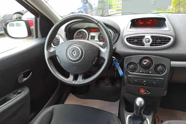 RENAULT CLIO 1.5 dCi Dynamique RED FLAME +Prémium állapot +1.Tulajdonos +Friss Vizsga +3X GARANCIA !!