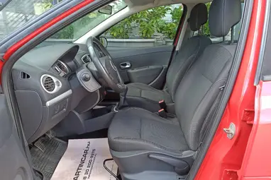 RENAULT CLIO 1.5 dCi Dynamique RED FLAME +Prémium állapot +1.Tulajdonos +Friss Vizsga +3X GARANCIA !!