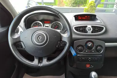 RENAULT CLIO 1.5 dCi Dynamique RED FLAME +Prémium állapot +1.Tulajdonos +Friss Vizsga +3X GARANCIA !!